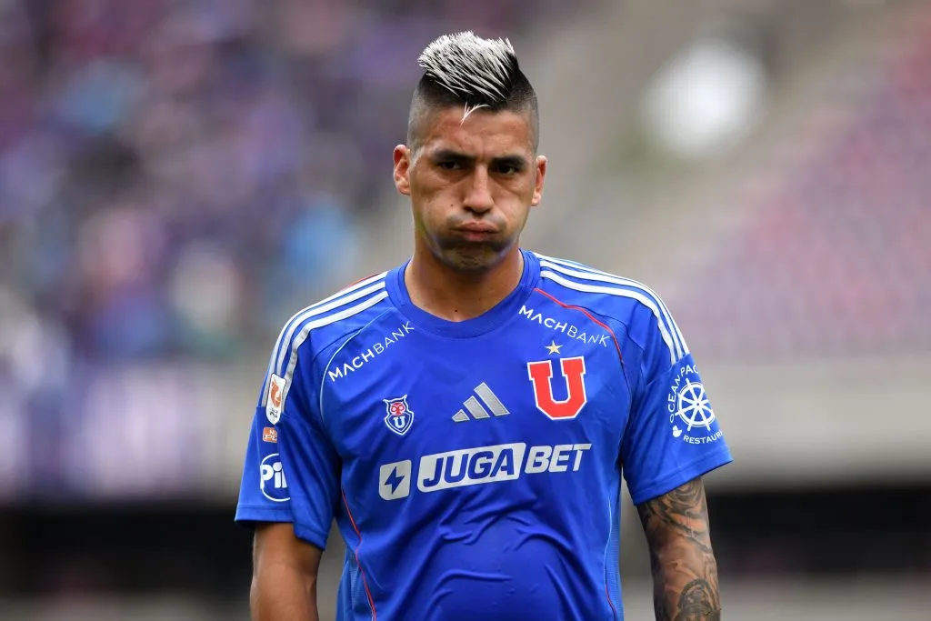 Leandro Fernandez en la U de Chile. (Alejandro Pizarro Ubilla/Photosport).