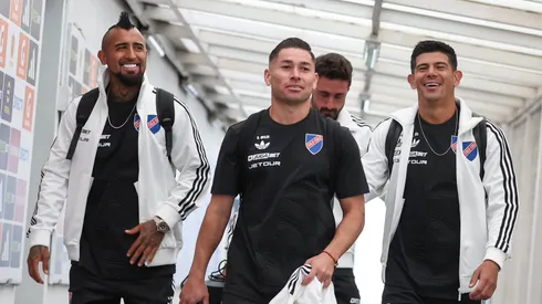 Hinchas de Bucaramanga recibieron al Cacique