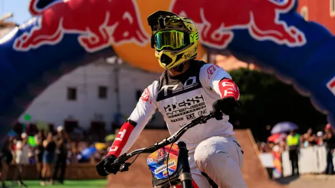 Juanfer Velez se quedó por un año más con la serie Red Bull Cerro Abajo, al ganar en Guanajuato.