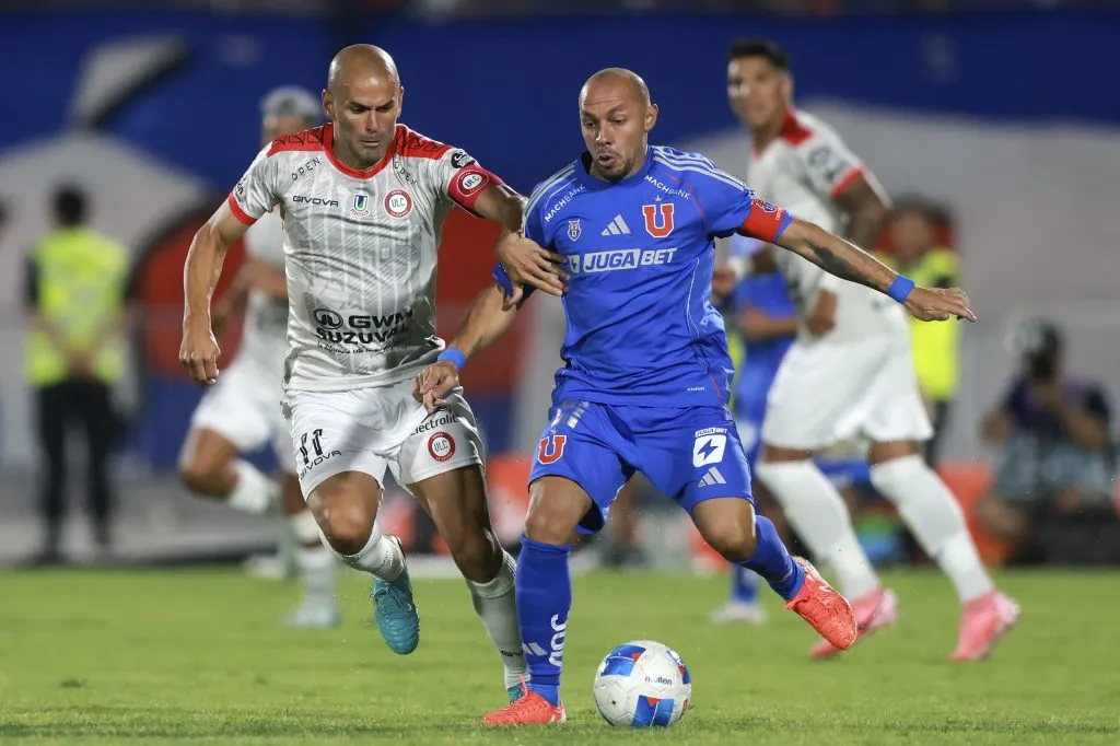 Marcelo Díaz es la clave de U de Chile en la zona de volantes. Foto: Felipe Zanca/Photosport