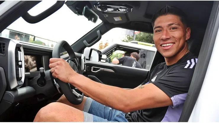 El Cacique recibió nuevos autos para este 2025.