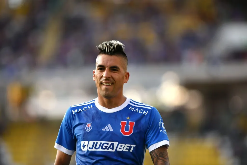 Leandro Fernández en la U de Chile. (Alejandro Pizarro Ubilla/Photosport)