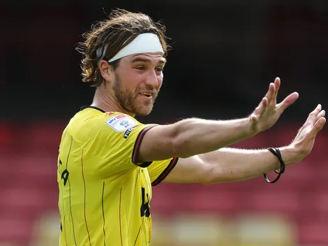 Apenas lo pesca Gareca, pero en Inglaterra la rompió