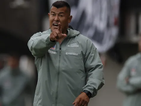 El motivo de Almirón para borrar un refuerzo del debut copero