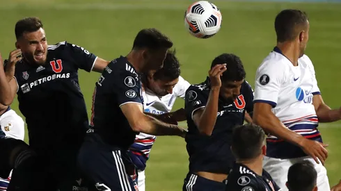 La U vuelve a jugar la Copa Libertadores con sólo dos jugadores sobreviviendo a la última vez.