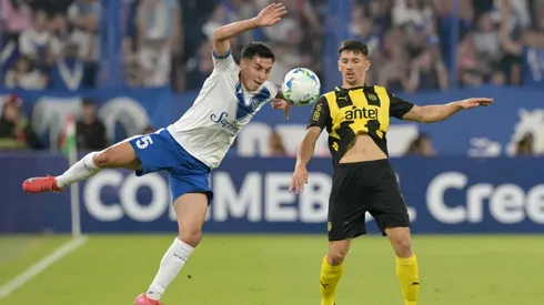 Claudio Baeza jugó 86 minutos en triunfo de Vélez a Peñarol por Copa Libertadores.