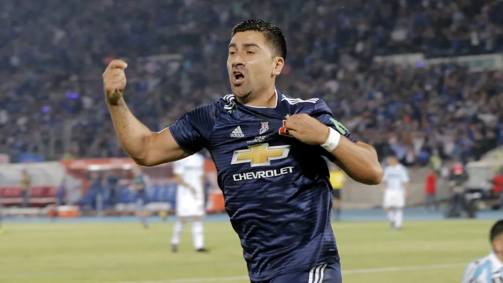 David Pizarro también festejó con el triunfo de Universidad de Chile en la Copa Libertadores.