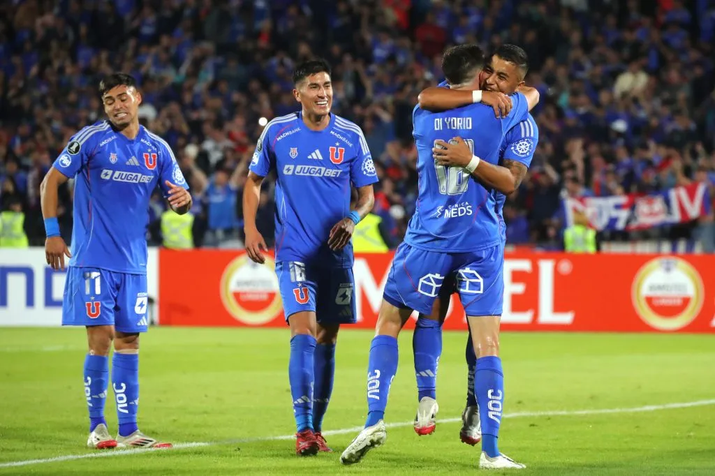 Los azules celebraron ante Botafogo en la Copa Libertadores. Foto: Jonnathan Oyarzun/Photosport