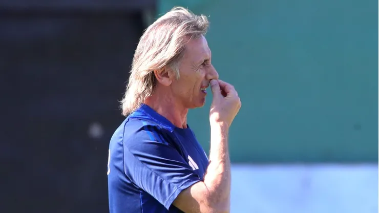 Gareca admite que todo huele mal en la selección chilena
