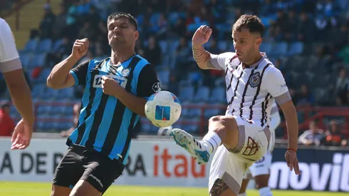 Carlos Villanueva debutó como comentarista en el partido de Huachipato ante La Serena