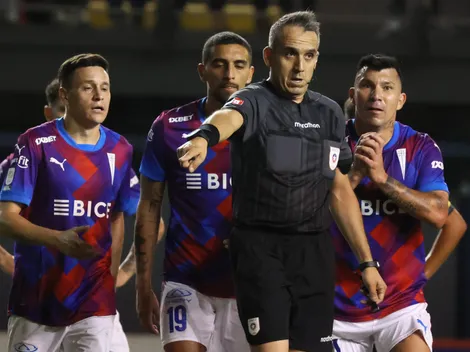 Árbitros se encerraron para protestar: Zampedri debió ir a buscarlos