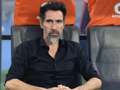 DT de Estudiantes elogia a la U y Gustavo Álvarez antes de la Copa