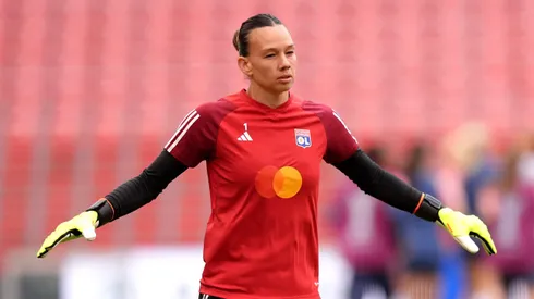 Christiane Endler sigue sumando elogios, ahora de parte de una compañera de equipo que anotó a la Roja Femenina.