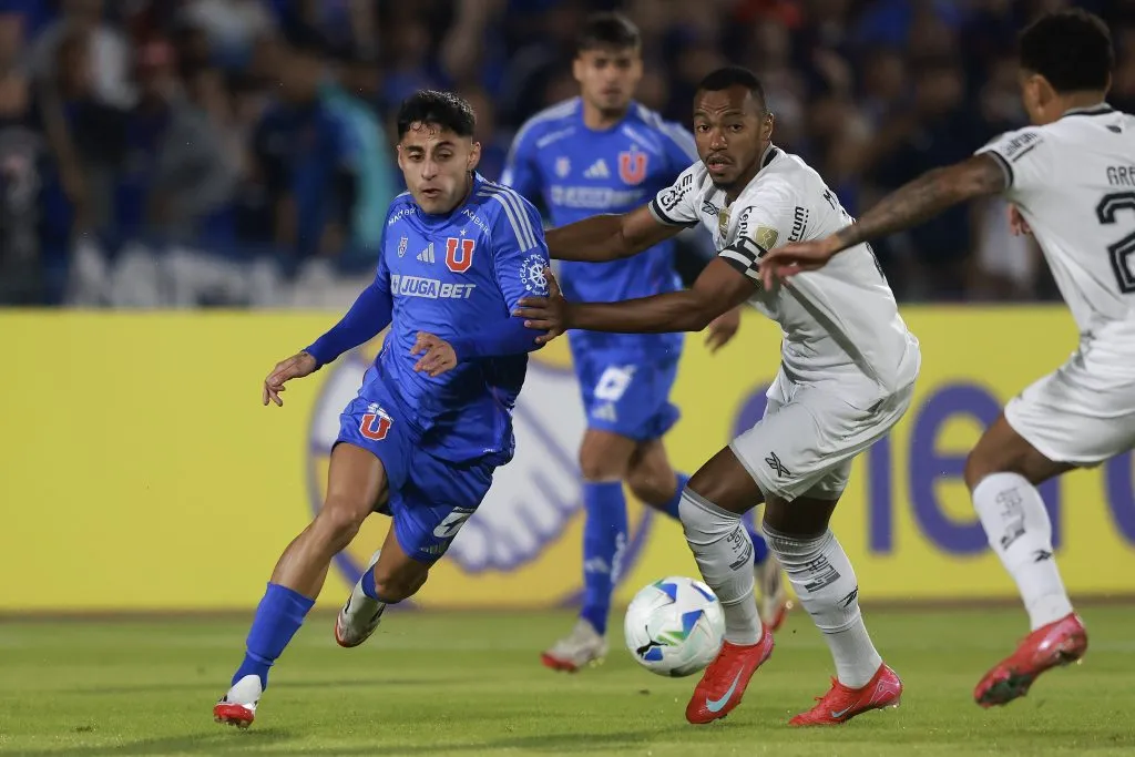 Javier Altamirano no será titular ante Estudiantes de La Plata | Photosport