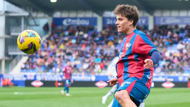 Willy Chatiliez entró desde la banca a tratar de salvar al Huesca.
