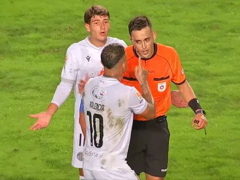 Enigmática expulsión de Leo Valencia en Audax ante el Conce