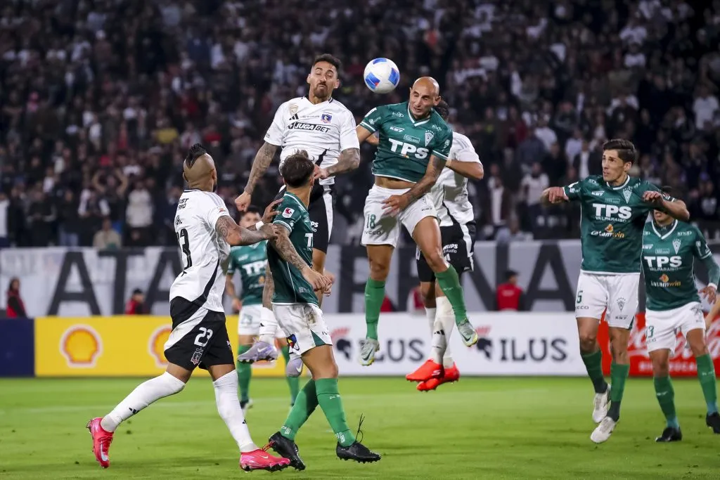 En Colo Colo perdieron todas las pelotas paradas