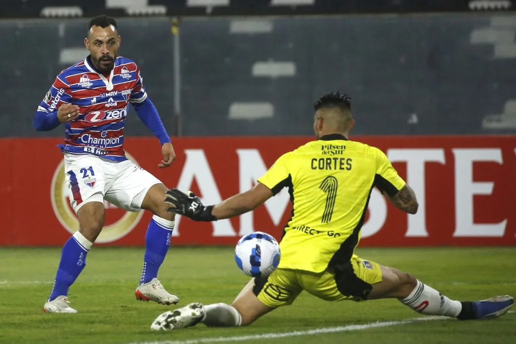 El Colo Colo vs Fortaleza de este jueves fue adelantado media hora. | Foto: Photosport.