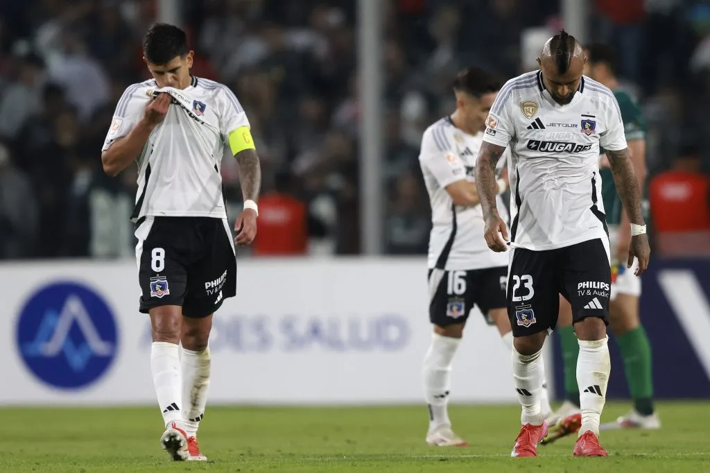 Los rendimientos individuales de Colo Colo preocupan para un extécnico de la institución. Felipe Zanca/Photosport