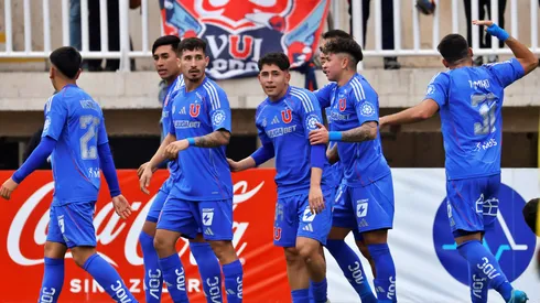 La U viajó a Argentina con una novedad en su plantel.