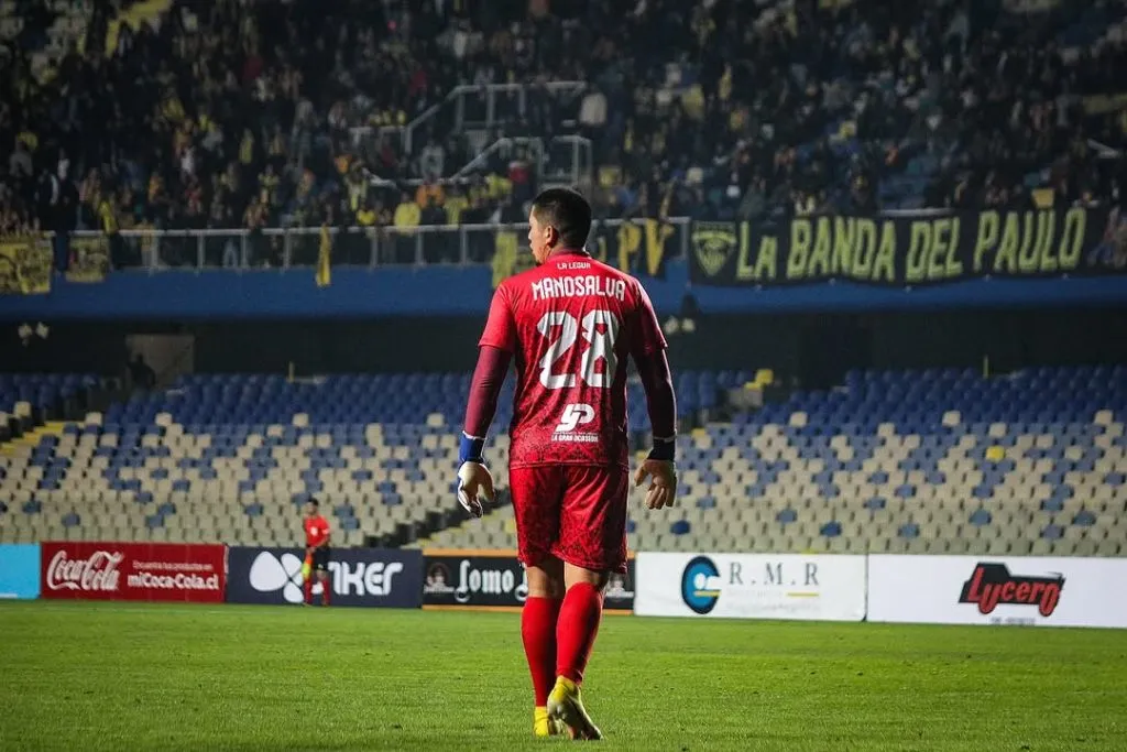 Brayan Manosalva vive un drama por culpa de una lesión que no lo ha dejado jugar.