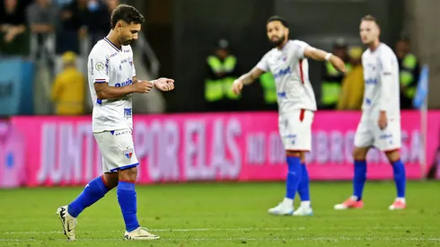 Fortaleza enfrenta complicaciones de cara al duelo con Colo Colo.