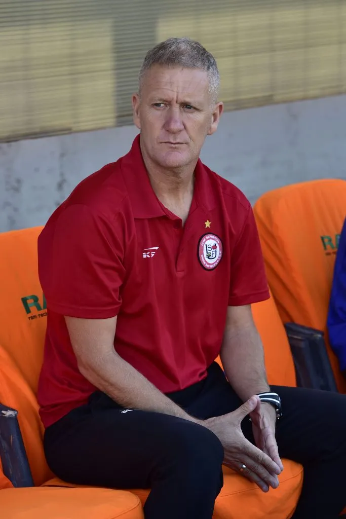 Christian Lovrincevich deja la banca de San Antonio Unido. Foto: Pedro Tapia/Photosport