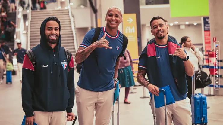 El cuadro brasileño ya está en Chile para enfrentar a Colo Colo en Copa Libertadores.