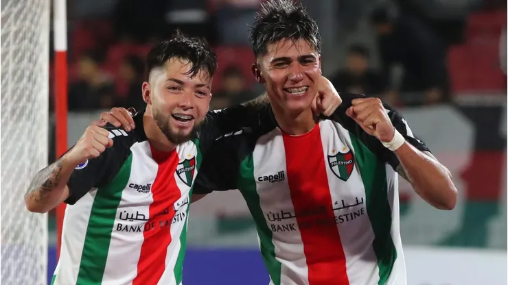 Palestino venció por 2-0 a Unión Santa Fe en el Estadio Nacional.