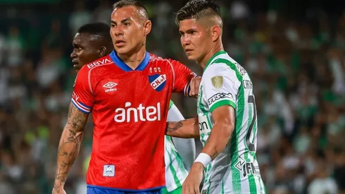 Eduardo Vargas se come las críticas de su desempeño en Nacional.