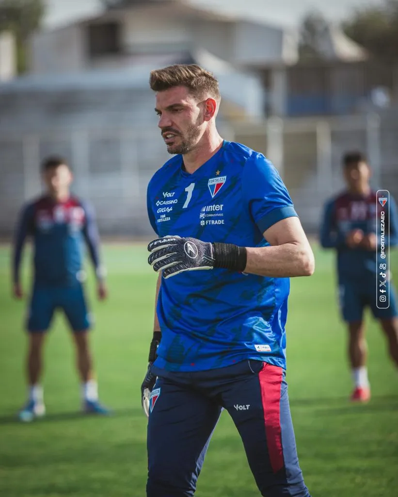 Joao Ricardo se instaló en el top 10 de arqueros en el mundo antes del partido entre Colo Colo y Fortaleza. Foto: Fortaleza.