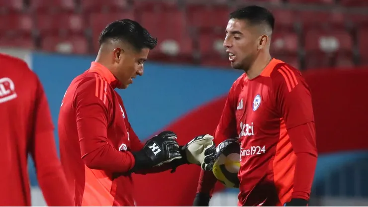 Ni Brayan Cortés ni Gabriel Castellón están entre los mejores 100 arqueros del mundo. Sí otro portero del fútbol chileno.