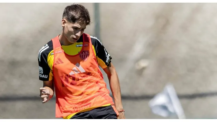 Román podría sumar sus primeros minutos en el Atlético Mineiro