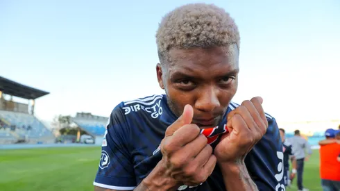 U. de Chile felicitó a Junior por su cumpleaños.