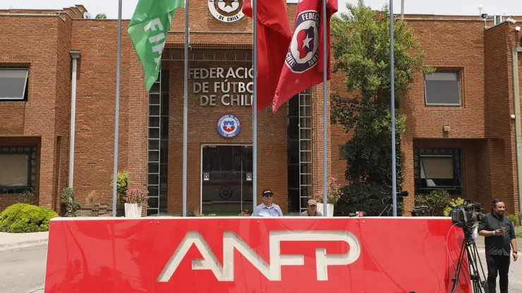 La ANFP tomó decisión que partido de la "U" sea sin público