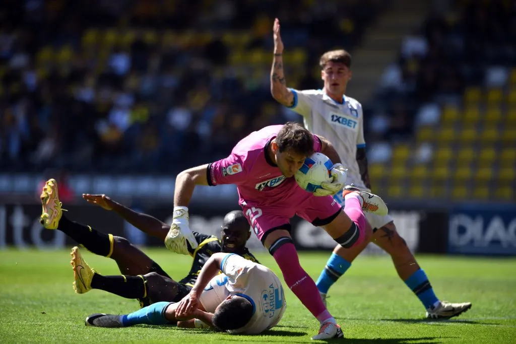 Coquimbo Unido y Huachipato no se sacaron ventajas, estancándose en la tabla de posiciones. Foto: Photosport.