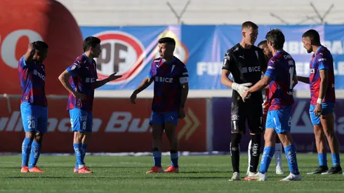 La UC empató con Cobresal en El Salvador.