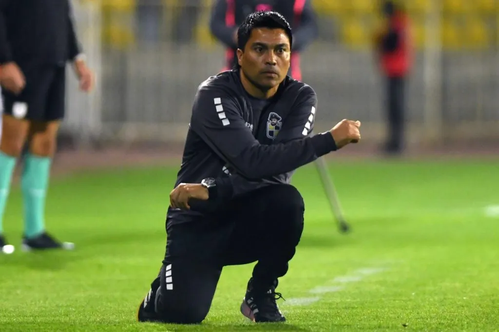 Esteban González, el técnico del único invicto del fútbol chileno, Coquimbo Unido (Photosport)