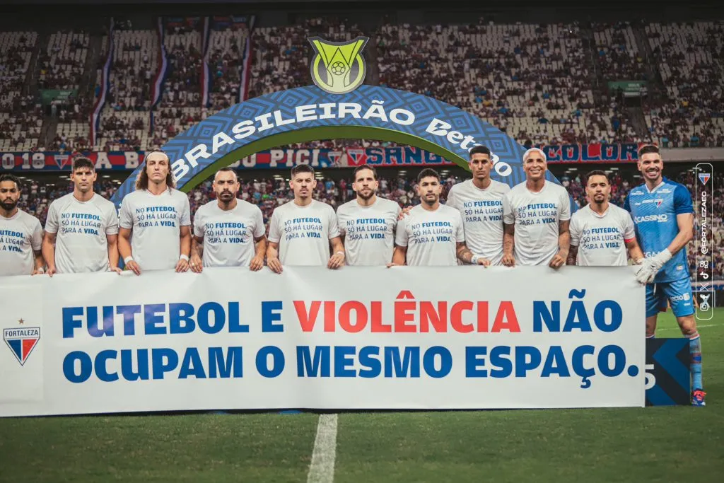 Fortaleza no olvida el trágico partido con Colo Colo.