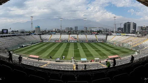 Colo Colo llegó a la esperada del centenario, pero no de la manera que quería.