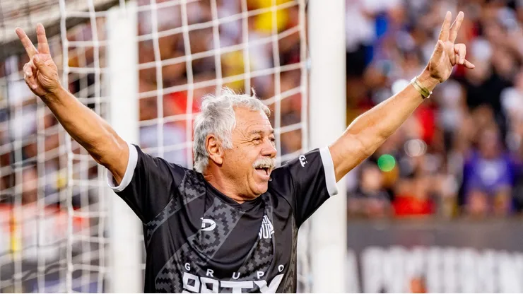 Carlos Caszely elige a Elías Figueroa como el número 1 de Chile
