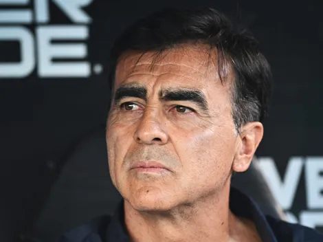 Pide la salida de Quinteros por ser "débil y sin coraje..."