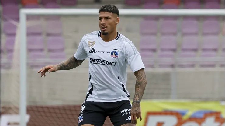 Alan Saldivia recibió el reto de sus compañeros