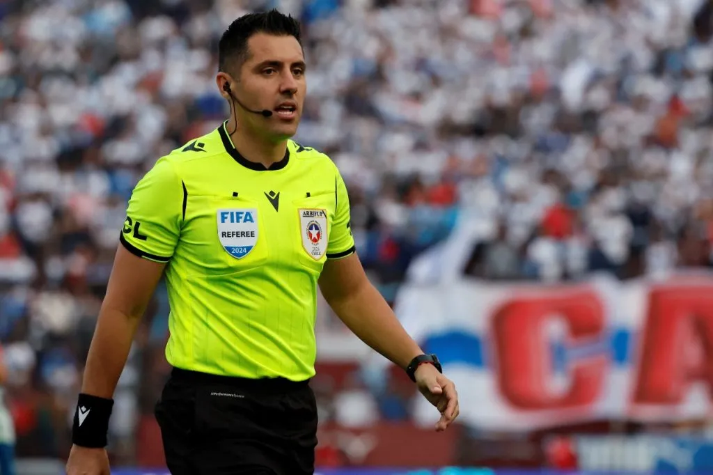 Cristián Garay representará al arbitraje chileno en el Mundial de Clubes (Photosport)