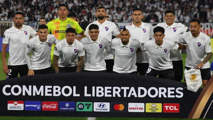 Colo Colo recibe señal de Conmebol sobre su continuidad en Copa Libertadores.