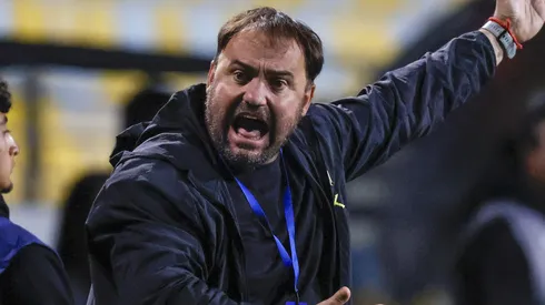 Coto Sierra reacciona al escándalo en Colo Colo tras duelo contra Fortaleza.