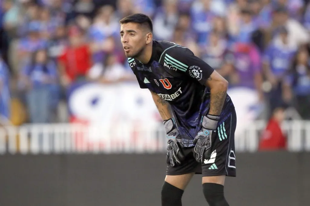 Castellón valora actitud de jugadores de Colo Colo en medio de los incidentes contra Fortaleza.