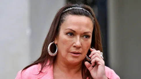 Marisela Santibáñez invitó a un miembro de la Garra Blanca al congreso.