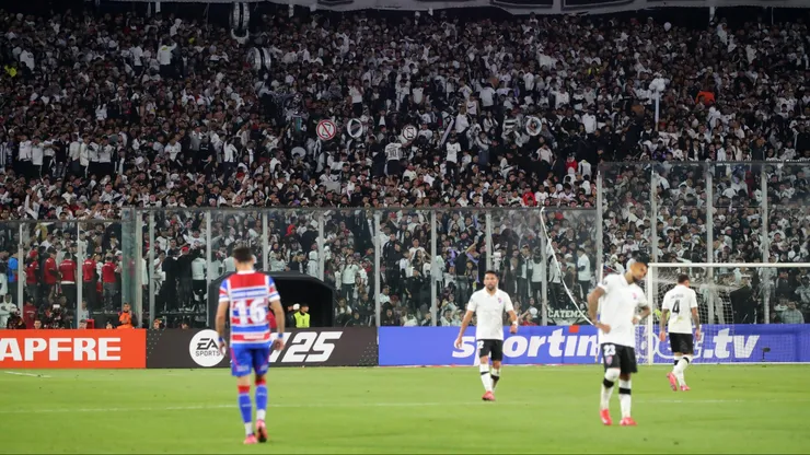 Colo Colo sufre tras los incidentes.