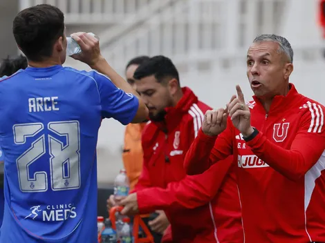 Gustavo Álvarez entrega importante tarea a Agustín Arce en la U